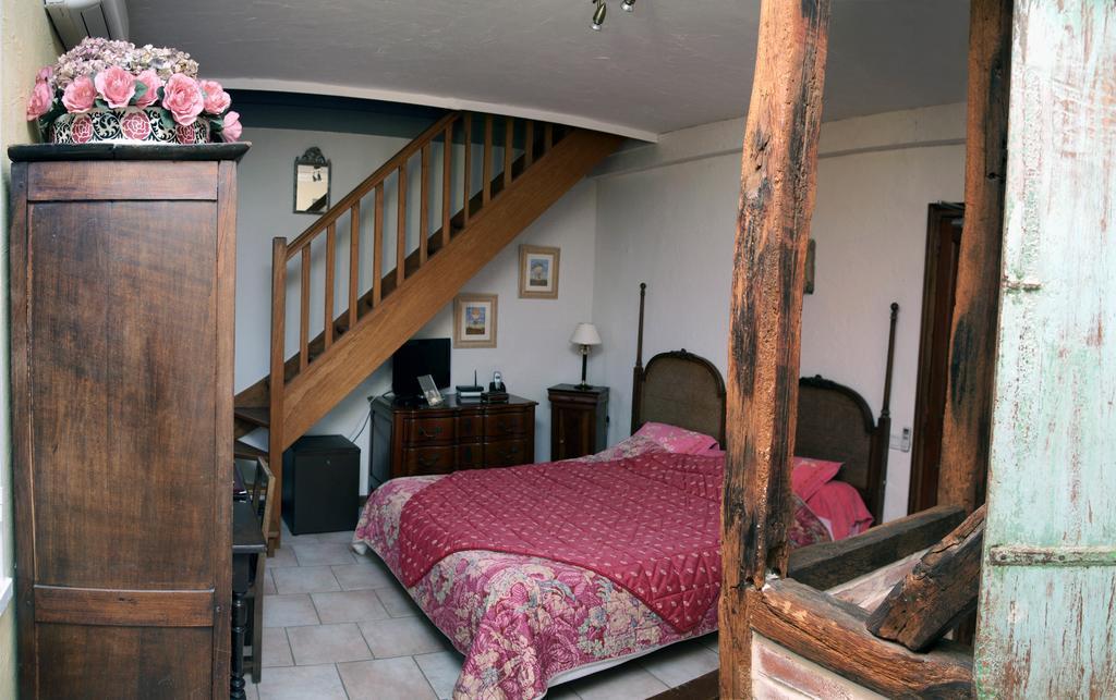 Le Moulin D'Hauterive Saint-Gervais-en-Vallière Εξωτερικό φωτογραφία
